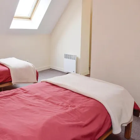 Holiday M-842 * Mortain-Bocage